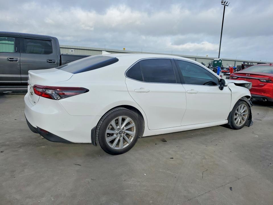 2024 Toyota Camry მანქანა იყიდება აუქციონზე, vin: 4T1C11AKXRU233403, აუქციონის ნომერი: 52087696
