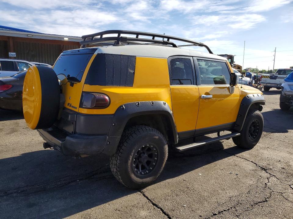 2008 Toyota Fj Cruiser მანქანა იყიდება აუქციონზე, vin: JTEBU11F08K055646, აუქციონის ნომერი: 53233556