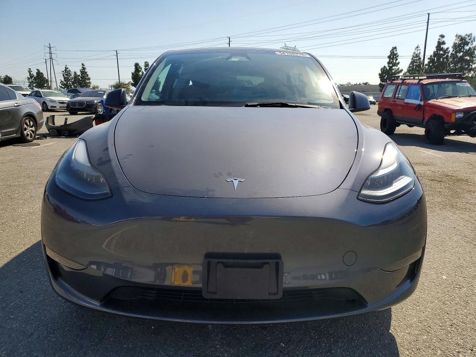 2023 Tesla Model Y მანქანა იყიდება აუქციონზე, vin: 7SAYGDEE4PF883514, აუქციონის ნომერი: 54108376