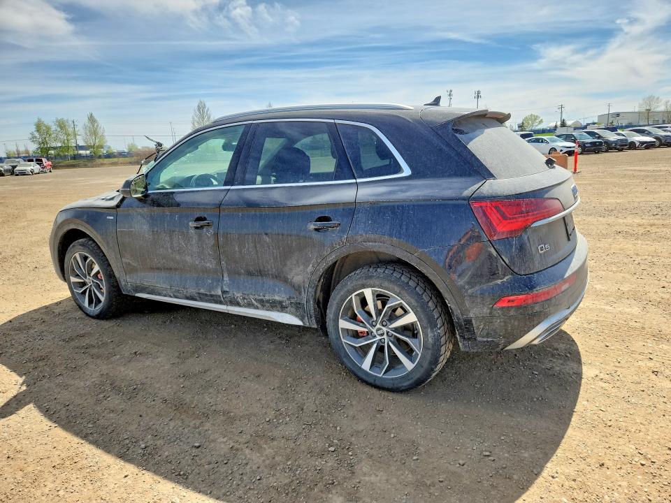 Продажа на аукционе авто 2021 Audi Q5, vin: WA1EAAFYXM2114369, номер лота: 53121676