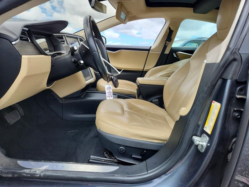 Продаж на аукціоні авто 2015 Tesla Model S, vin: 5YJSA1H15FFP77454, номер лоту: 51856446