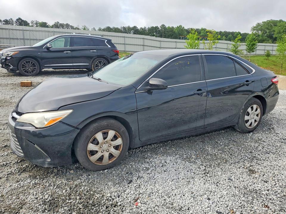 54878376 :رقم المزاد ، 4T1BF1FK7HU423633 vin ، 2017 Toyota Camry مزاد بيع