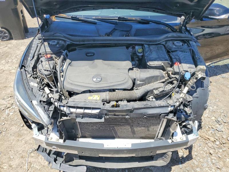 53577846 :رقم المزاد ، SJKCH5CP8KA009728 vin ، 2019 Infiniti Qx30 مزاد بيع