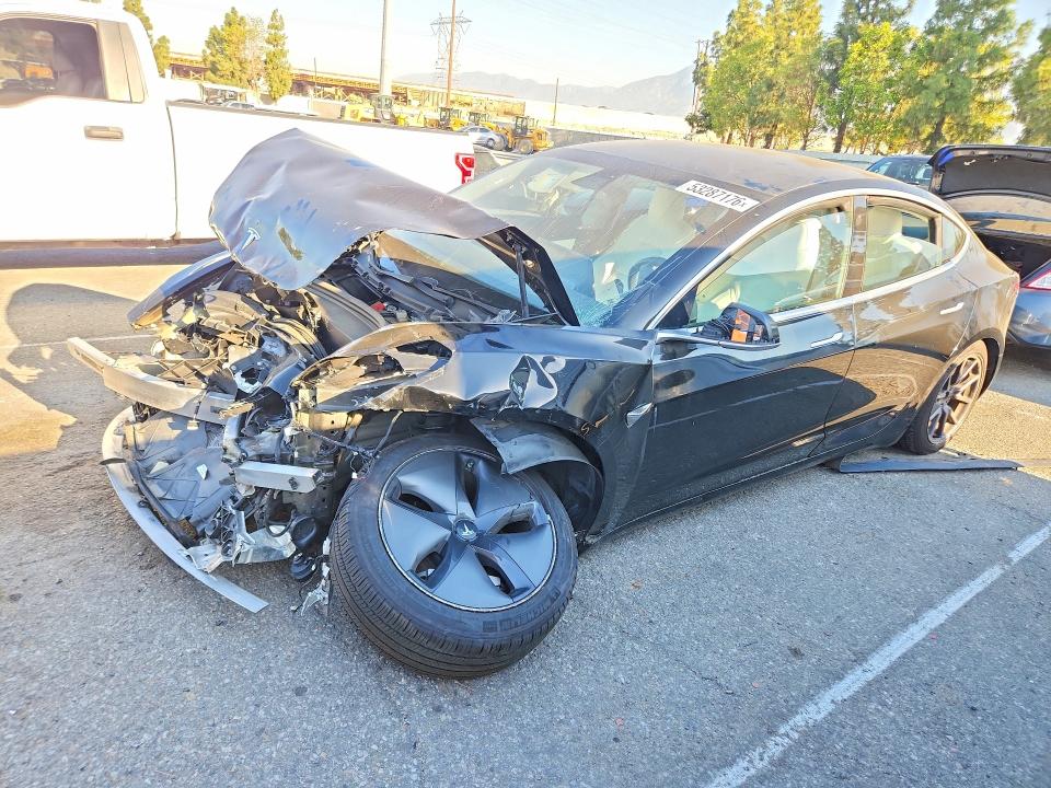 Auction sale of the 2019 Tesla Model 3, vin: 5YJ3E1EB8KF391577, lot number: 53287176