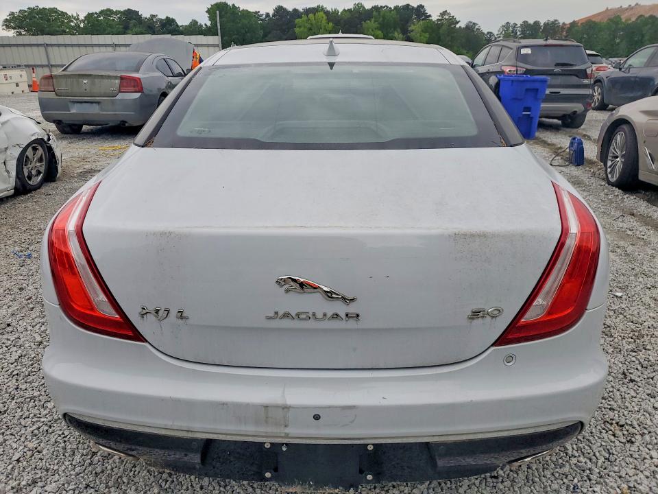 Продажа на аукционе авто 2017 Jaguar Xjl, vin: SAJWA2G74H8W10715, номер лота: 51948706
