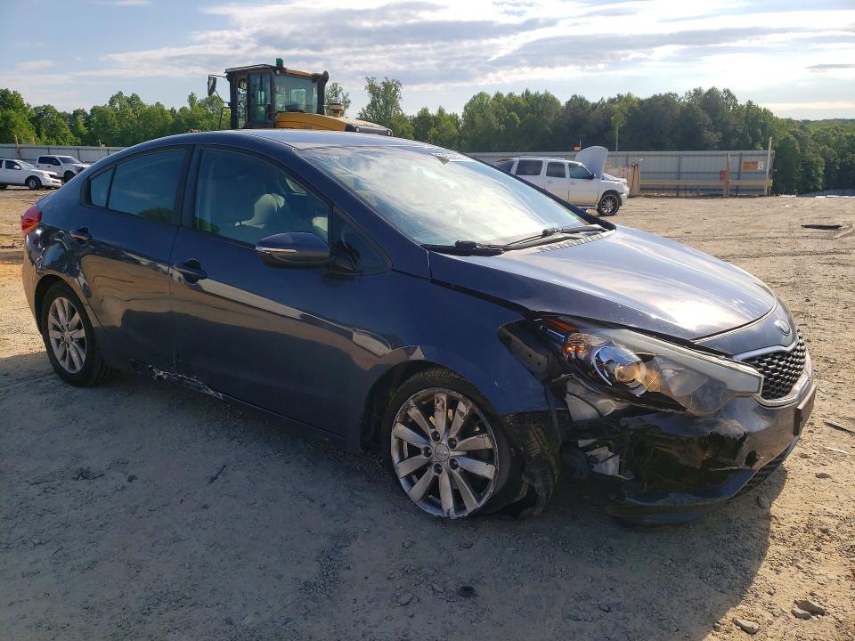 2014 Kia Forte მანქანა იყიდება აუქციონზე, vin: KNAFX4A60E5182788, აუქციონის ნომერი: 53329896