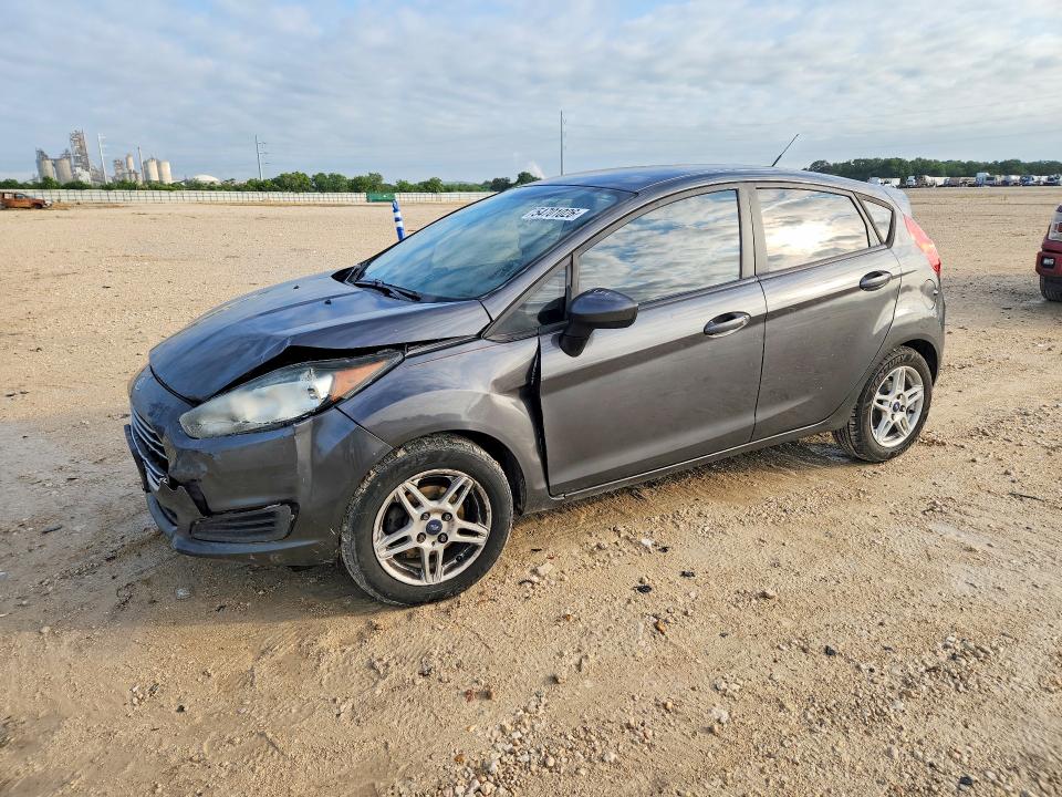 54701026 :رقم المزاد ، 3FADP4EJ4HM171662 vin ، 2017 Ford Fiesta مزاد بيع
