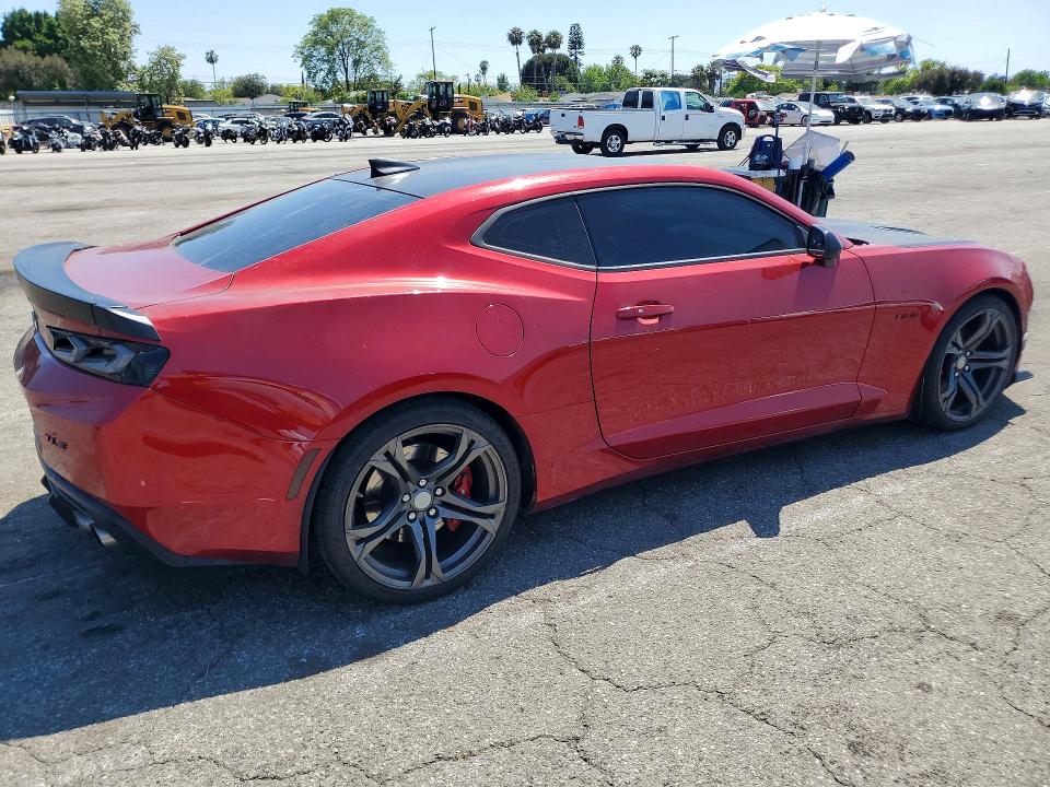 53263926 :رقم المزاد ، 1G1FE1R73H0164221 vin ، 2017 Chevrolet Camaro مزاد بيع