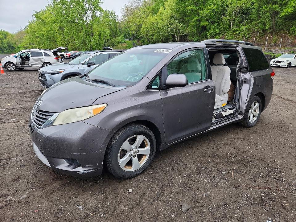 Продажа на аукционе авто 2012 Toyota Sienna, vin: 5TDKK3DC4CS217870, номер лота: 53376236