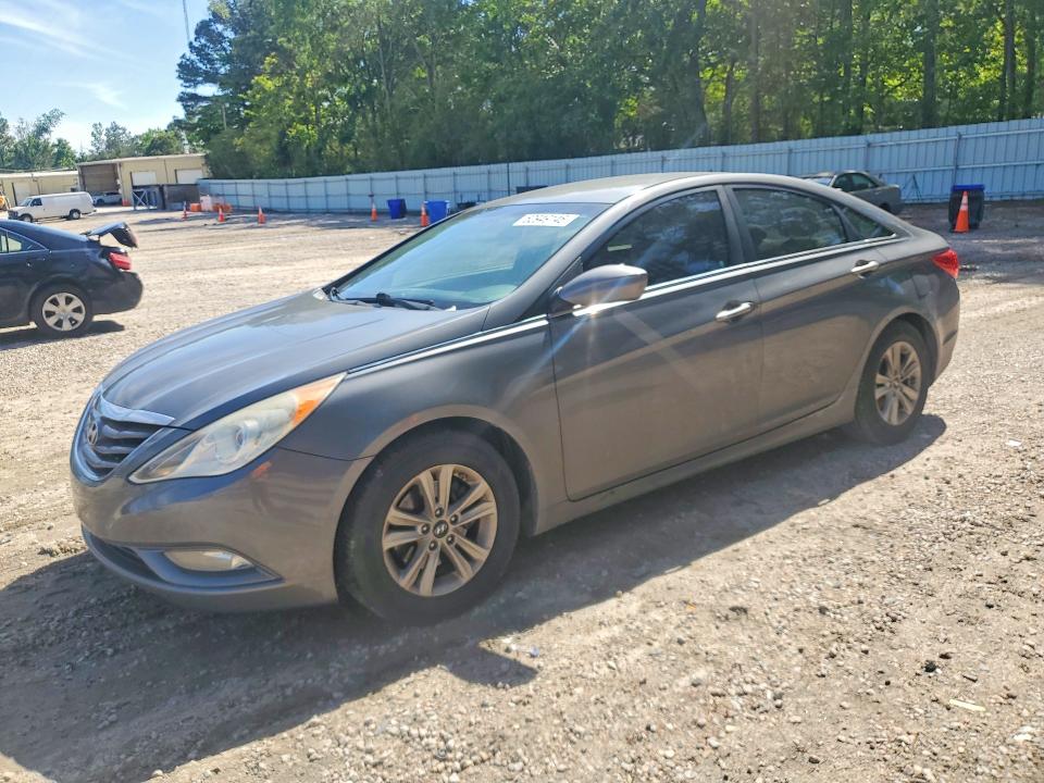 52949146 :رقم المزاد ، 5NPEB4AC3DH504678 vin ، 2013 Hyundai Sonata مزاد بيع
