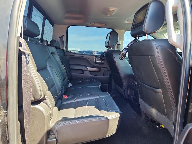 52418206 :رقم المزاد ، 1GT12UEY9JF154810 vin ، 2018 Gmc Sierra مزاد بيع