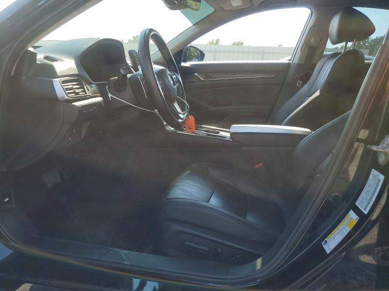 53296166 :رقم المزاد ، 1HGCV1F90JA157924 vin ، 2018 Honda Accord مزاد بيع