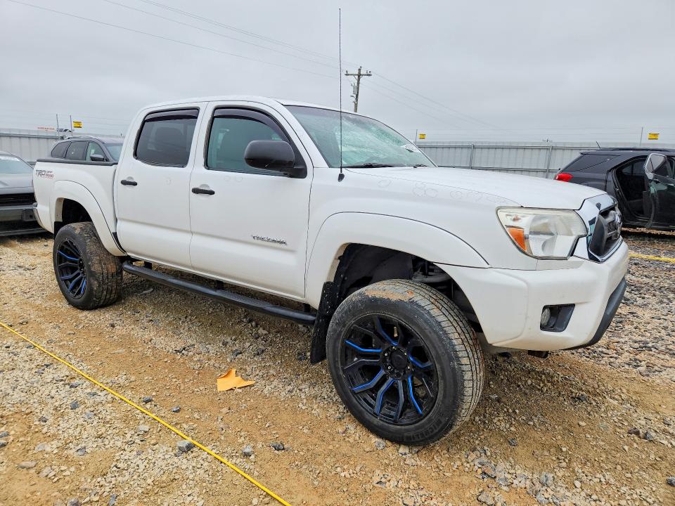 2014 Toyota Tacoma მანქანა იყიდება აუქციონზე, vin: 3TMLU4EN0EM136758, აუქციონის ნომერი: 54002576