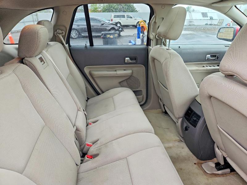 53753996 :رقم المزاد ، 2FMDK4JC3ABA04647 vin ، 2010 Ford Edge مزاد بيع