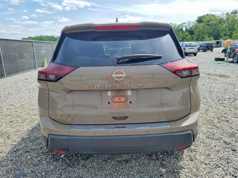 52330886 :رقم المزاد ، 5N1BT3BA6RC756222 vin ، 2024 Nissan Rogue مزاد بيع