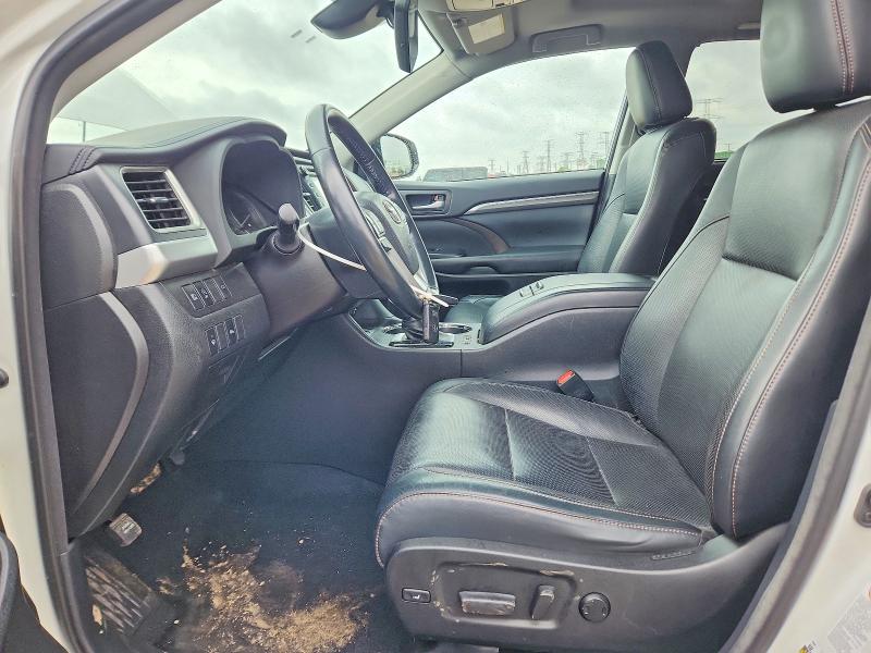 53979156 :رقم المزاد ، 5TDDZRFH3JS873832 vin ، 2018 Toyota Highlander مزاد بيع