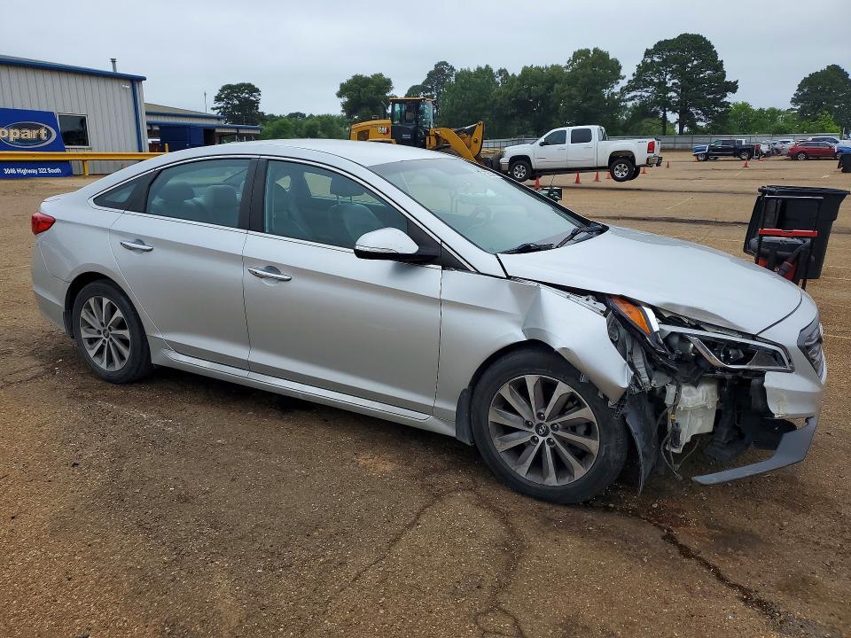 2015 Hyundai Sonata მანქანა იყიდება აუქციონზე, vin: 5NPE34AF7FH104763, აუქციონის ნომერი: 52553426
