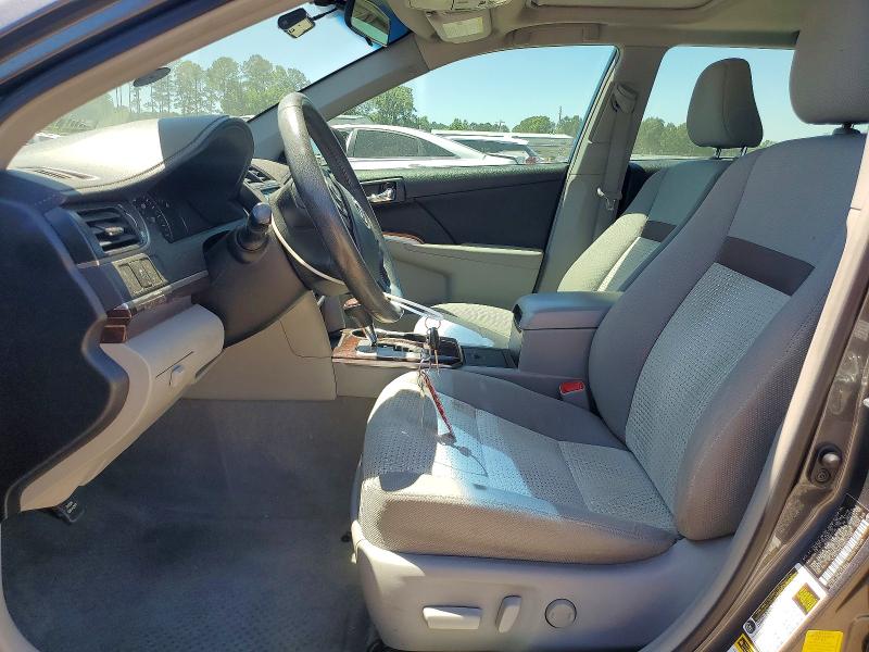 53579396 :رقم المزاد ، 4T4BF1FKXDR279138 vin ، 2013 Toyota Camry مزاد بيع