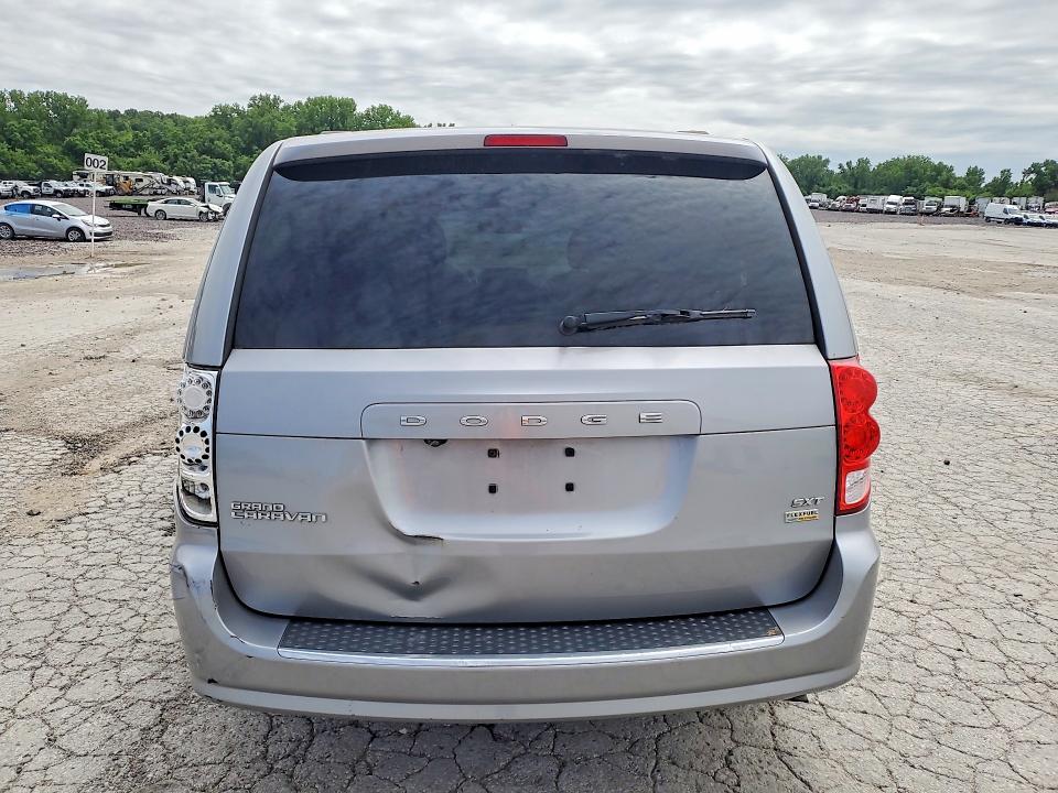 54108486 :رقم المزاد ، 2C4RDGCG0JR302232 vin ، 2018 Dodge Grand Caravan مزاد بيع