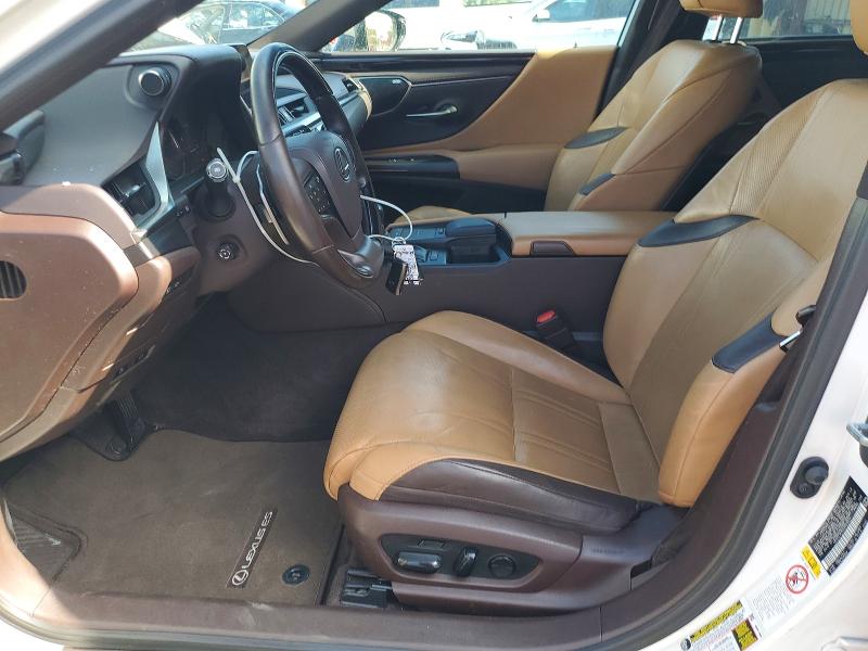 52378256 :رقم المزاد ، 58ABZ1B15KU029522 vin ، 2019 Lexus Es مزاد بيع