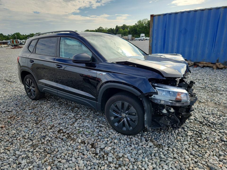 Продажа на аукционе авто 2022 Volkswagen Taos, vin: 3VVCX7B24NM079047, номер лота: 54810026