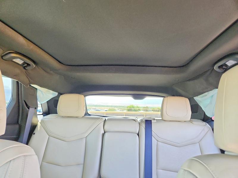 51906226 :رقم المزاد ، 1GYKNFRS1JZ220577 vin ، 2018 Cadillac Xt5 مزاد بيع