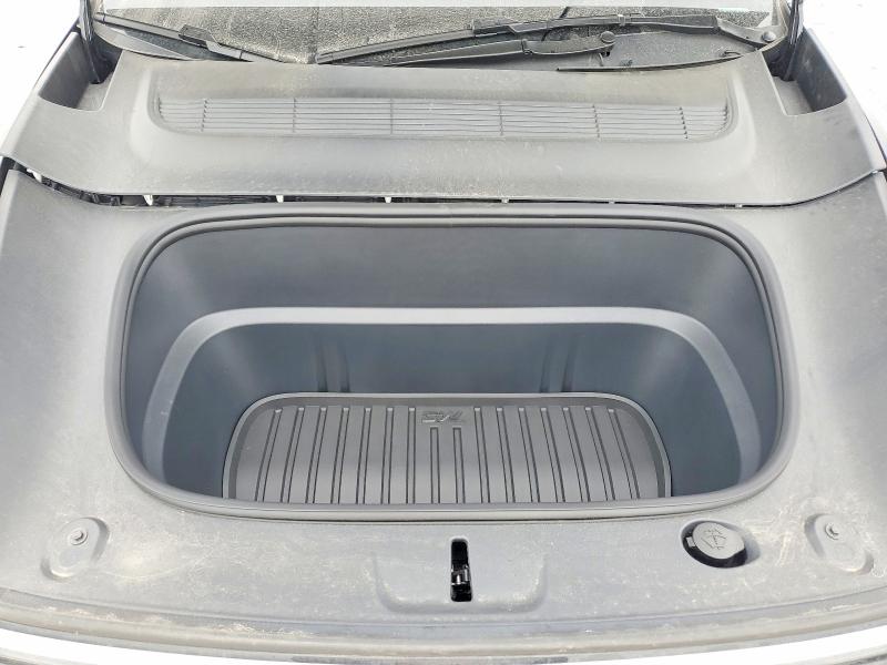 54684186 :رقم المزاد ، 7SAYGDEE4TA491821 vin ، 2026 Tesla Model Y مزاد بيع