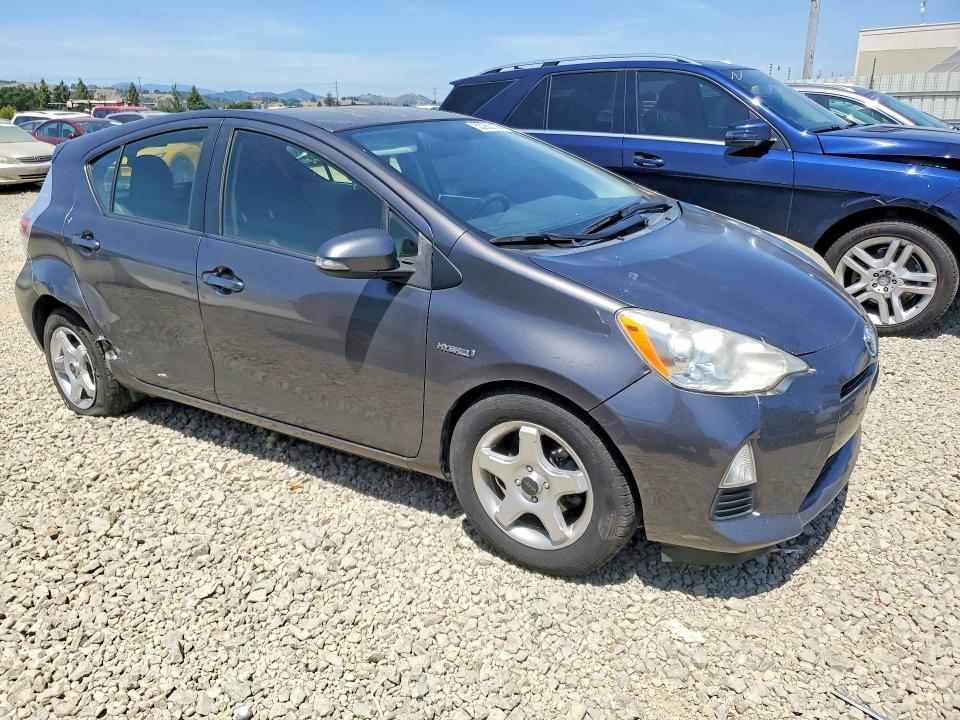 Продаж на аукціоні авто 2014 Toyota Prius C, vin: JTDKDTB38E1564227, номер лоту: 53263136