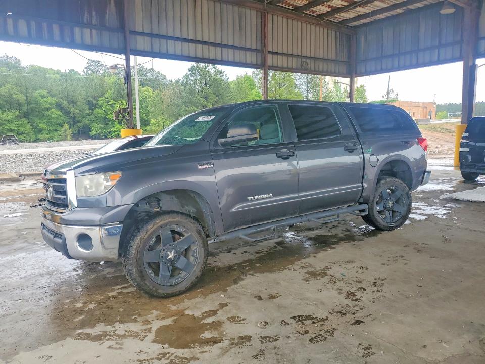 51659786 :رقم المزاد ، 5TFDW5F19CX213313 vin ، 2012 Toyota Tundra Cre مزاد بيع