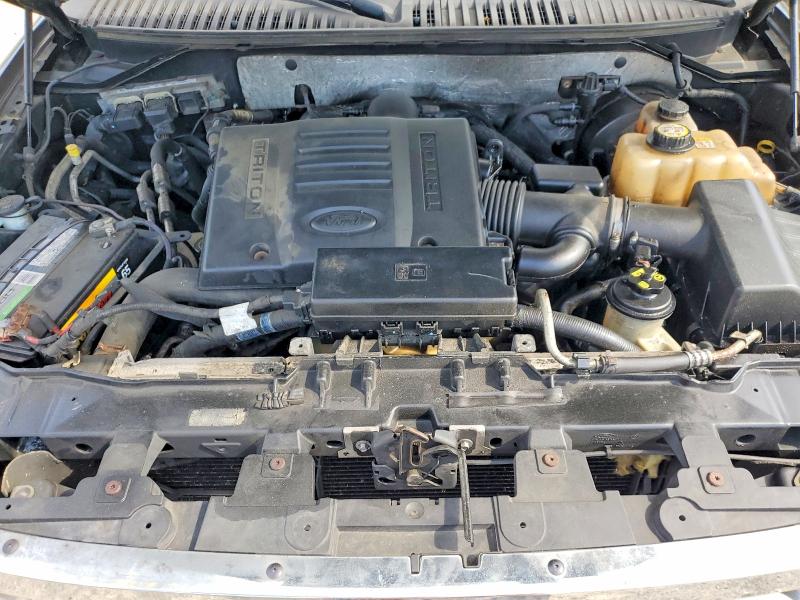 54489136 :رقم المزاد ، 1FMFU18537LA26102 vin ، 2007 Ford Expedition مزاد بيع