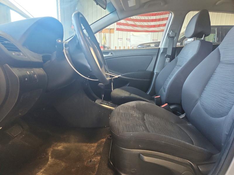 55122576 :رقم المزاد ، KMHCT5AE7HU326390 vin ، 2017 Hyundai Accent مزاد بيع
