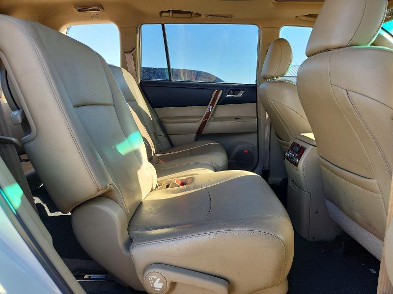Auction sale of the 2013 Toyota Highlander, vin: 5TDYK3EH1DS121779, lot number: 53073246