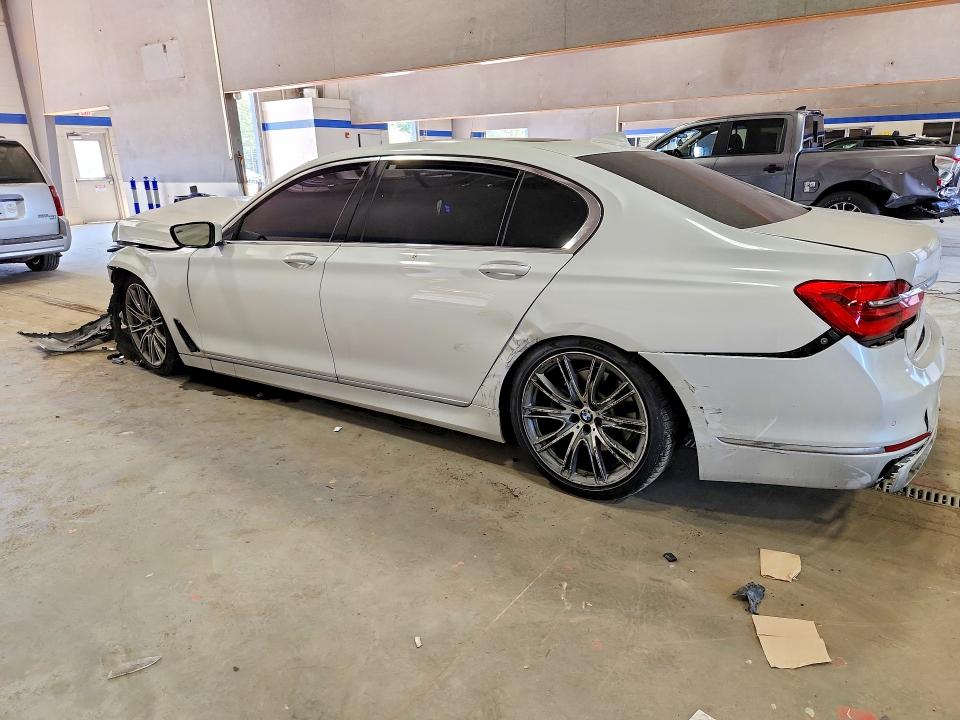 53769156 :رقم المزاد ، WBA7E2C5XKB216901 vin ، 2019 Bmw 740 مزاد بيع