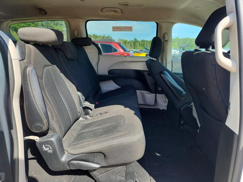 52435376 :رقم المزاد ، 2C4RC1FG7LR108439 vin ، 2020 Chrysler Pacifica مزاد بيع
