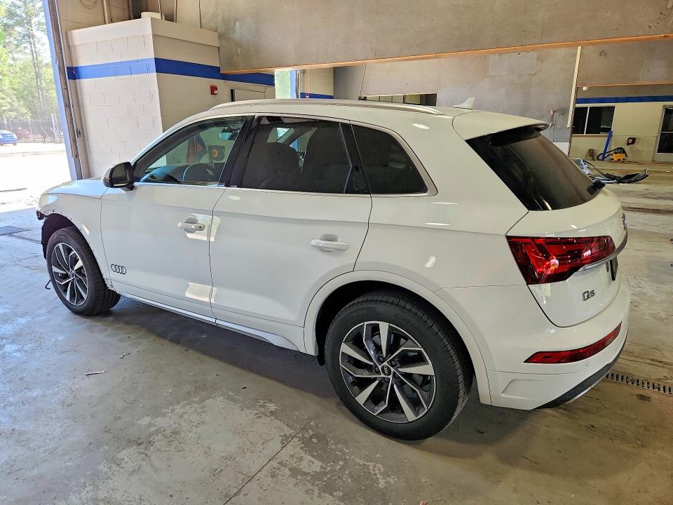 53979366 :رقم المزاد ، WA1AAAFYXM2004209 vin ، 2021 Audi Q5 مزاد بيع