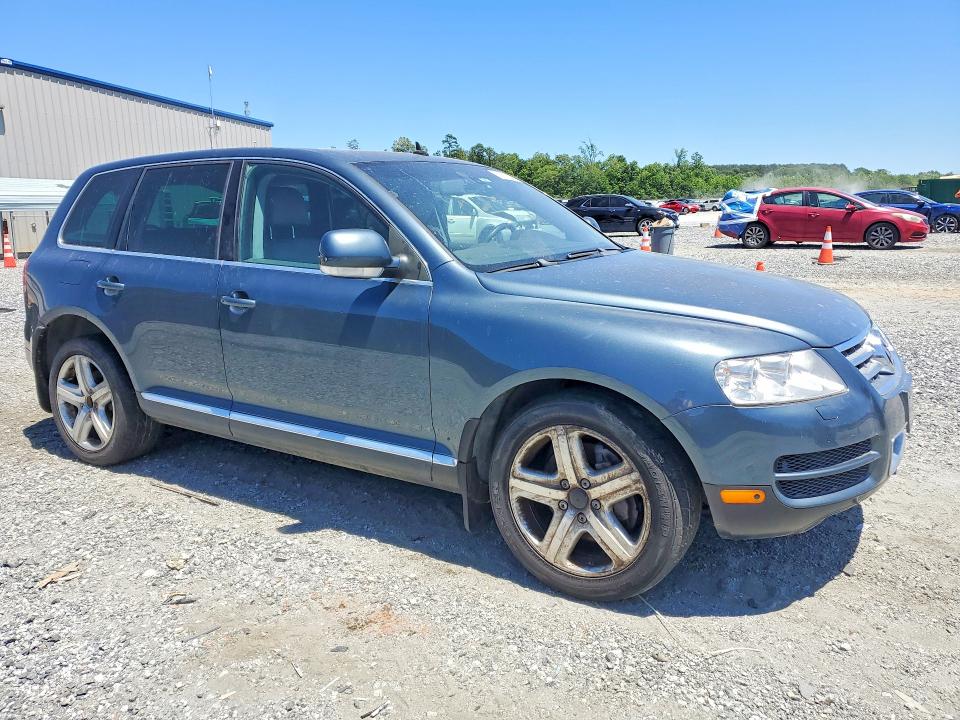 53689326 :رقم المزاد ، WVGPZ77L64D086552 vin ، 2004 Volkswagen Touareg مزاد بيع