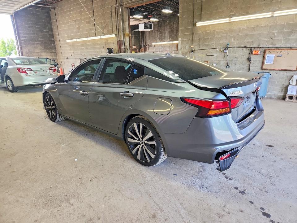 54669896 :رقم المزاد ، 1N4BL4CV5KC105199 vin ، 2019 Nissan Altima مزاد بيع