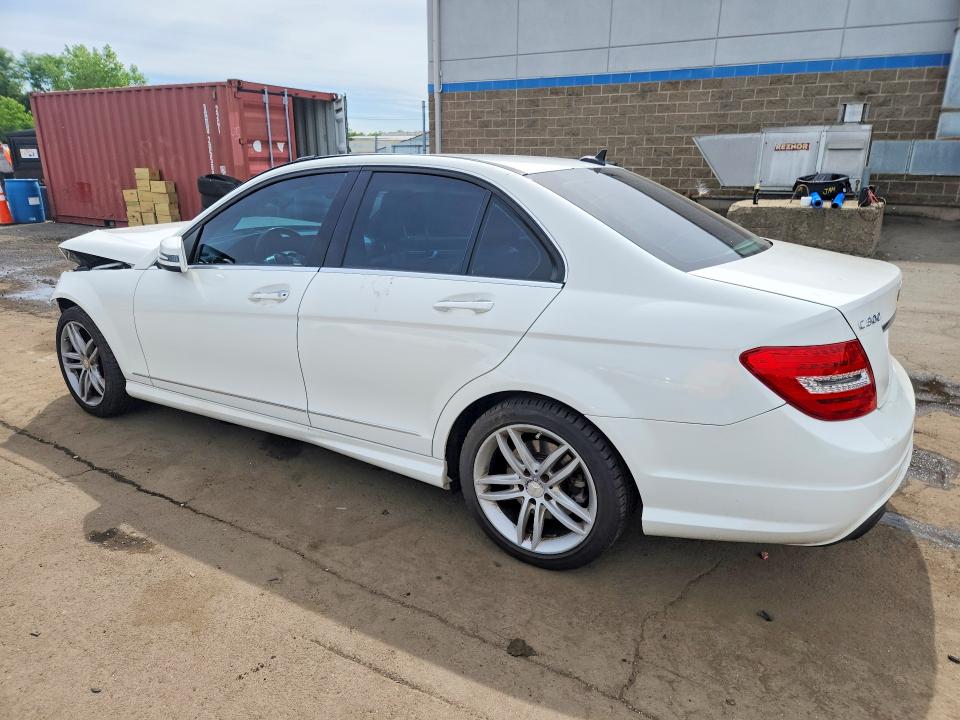 54816456 :رقم المزاد ، WDDGF8AB5DG075176 vin ، 2013 Mercedes-benz C مزاد بيع