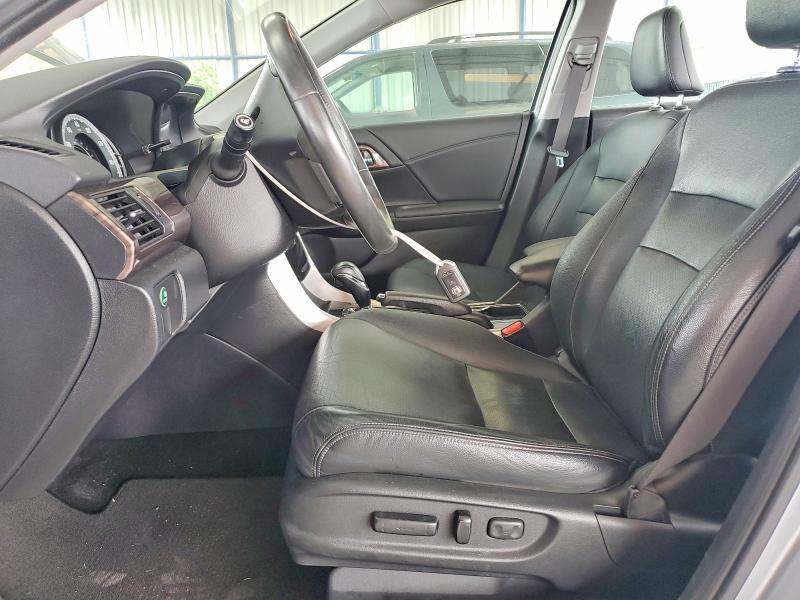 Продаж на аукціоні авто 2017 Honda Accord, vin: 1HGCR2F96HA060800, номер лоту: 55423726
