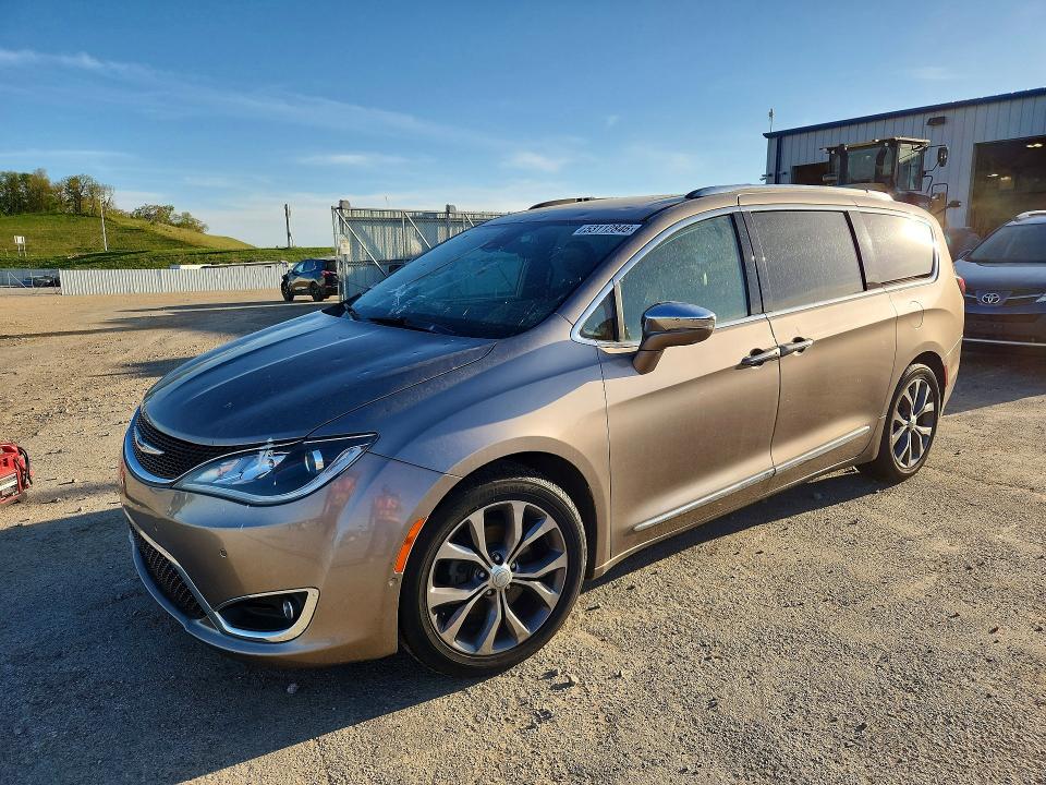 53112846 :رقم المزاد ، 2C4RC1GG2HR564872 vin ، 2017 Chrysler Pacifica مزاد بيع