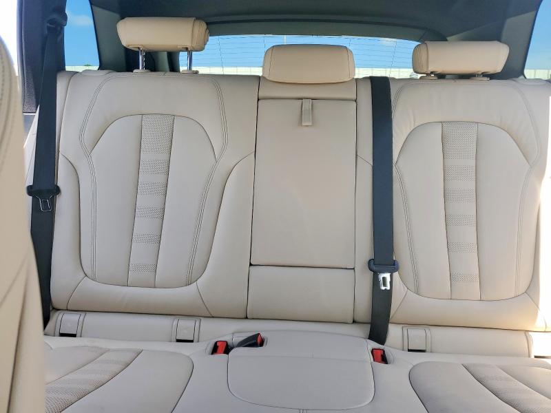 Продажа на аукционе авто 2021 Bmw X5, vin: 5UXCR6C06M9F73313, номер лота: 53617876