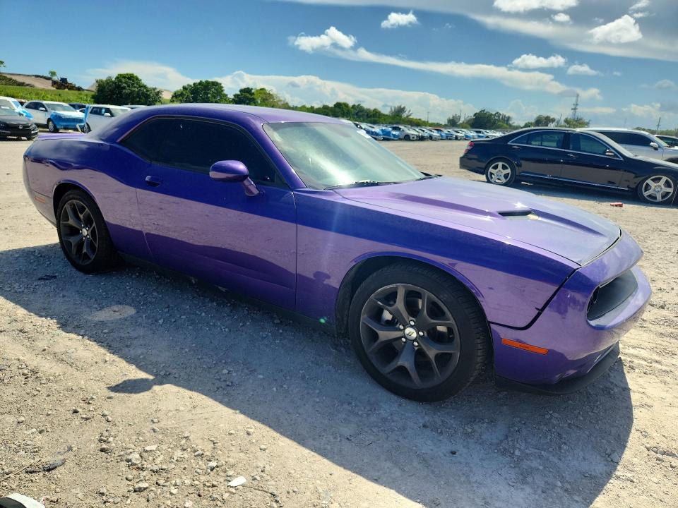 Продаж на аукціоні авто 2018 Dodge Challenger, vin: 2C3CDZAG7JH305739, номер лоту: 53946666