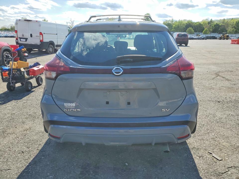 52879886 :رقم المزاد ، 3N1CP5CV1ML556178 vin ، 2021 Nissan Kicks مزاد بيع