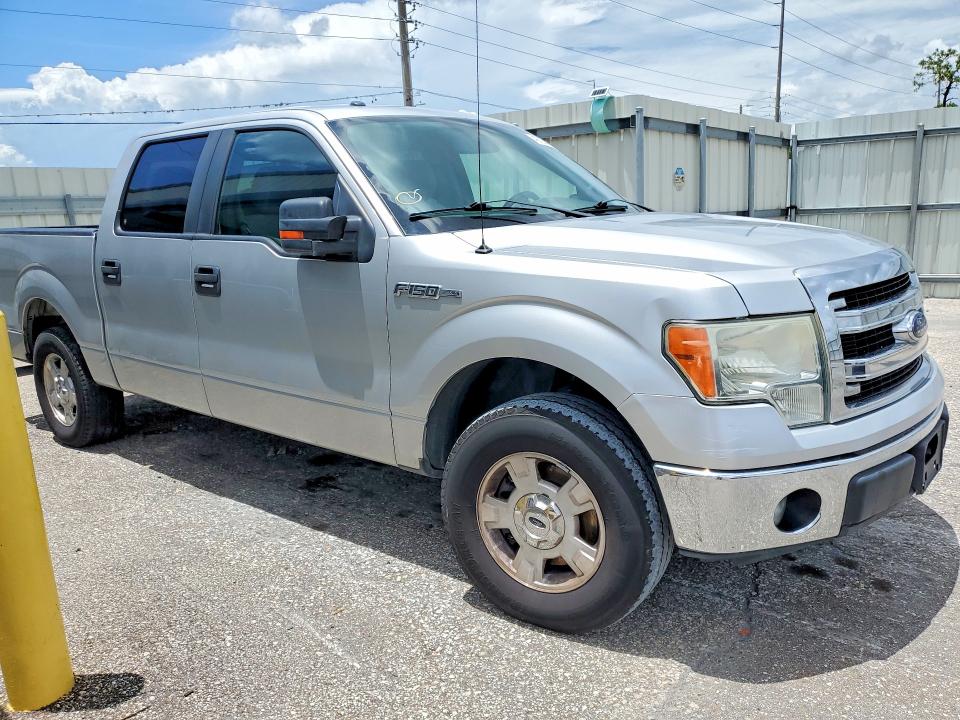 49735416 :رقم المزاد ، 1FTEW1CM8DFE01520 vin ، 2013 Ford F150 مزاد بيع