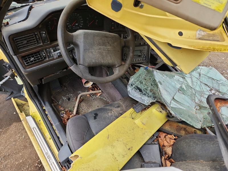 54384576 :رقم المزاد ، YV1LS5812S2233686 vin ، 1995 Volvo 850 مزاد بيع