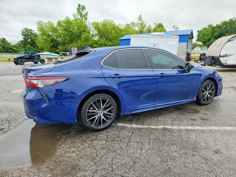 2024 Toyota Camry მანქანა იყიდება აუქციონზე, vin: 4T1T11AK1RU209703, აუქციონის ნომერი: 54172256