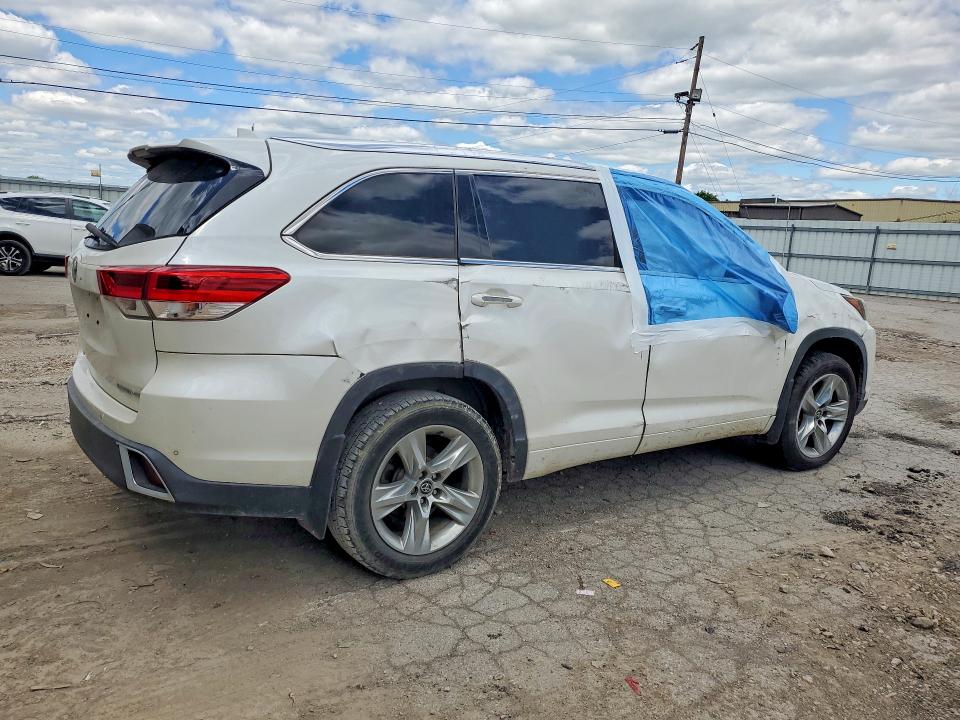Auction sale of the 2018 Toyota Highlander, vin: 5TDDZRFH7JS907156, lot number: 53435576