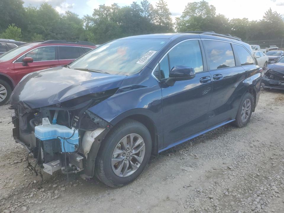 Продажа на аукционе авто 2022 Toyota Sienna, vin: 5TDKRKEC0NS125906, номер лота: 55047066