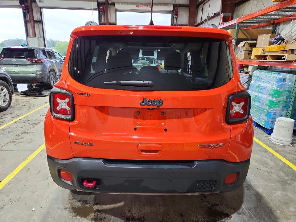 Продаж на аукціоні авто 2018 Jeep Renegade, vin: ZACCJBCB3JPG96822, номер лоту: 54268696