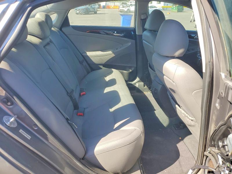 2011 Hyundai Sonata მანქანა იყიდება აუქციონზე, vin: 5NPEC4AC1BH028070, აუქციონის ნომერი: 53232196